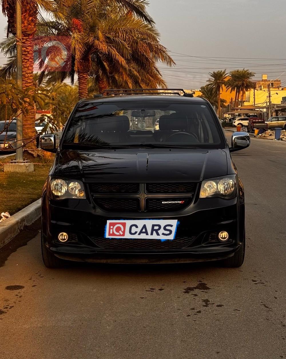 دودج جراند كارافان